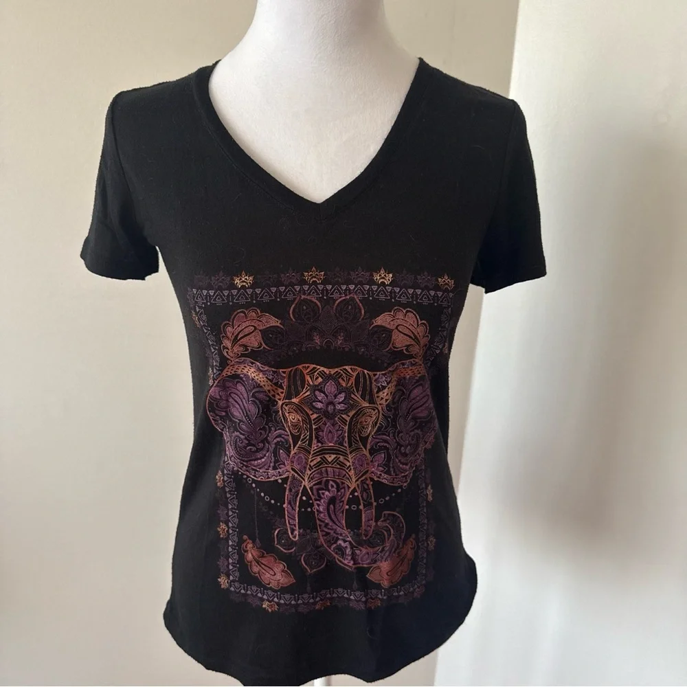 Fifth Sun Black Short Sleeve Graphic T-shirt - Picture 2 of 12